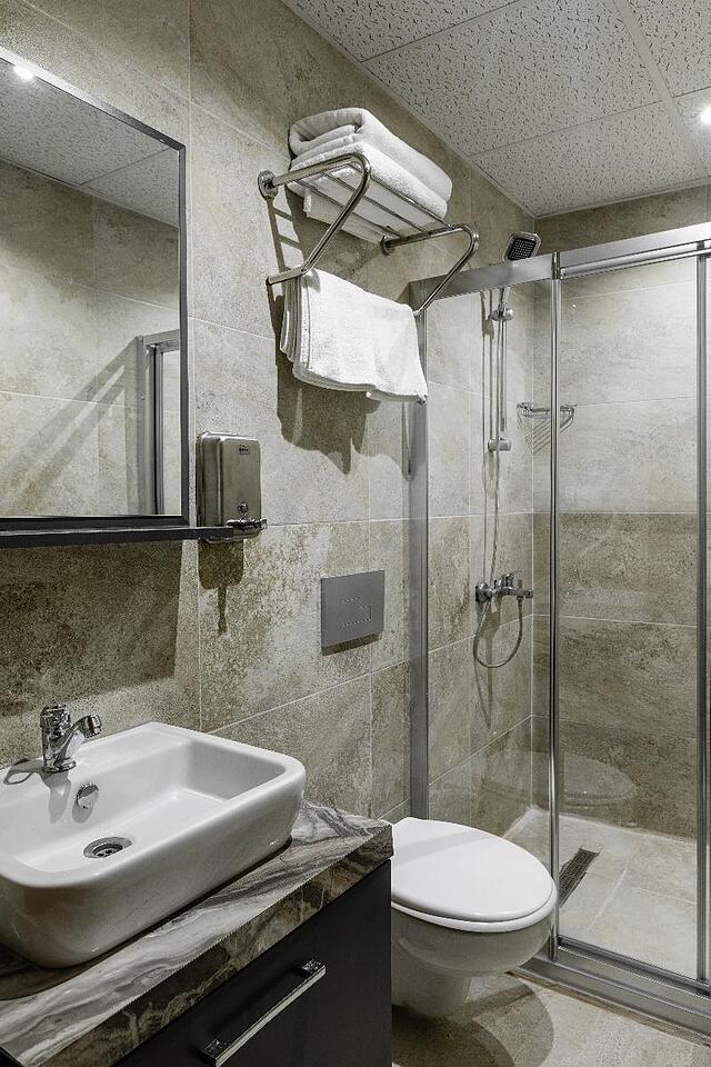 مادام روزا