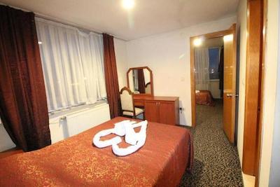 اریسایز هتل