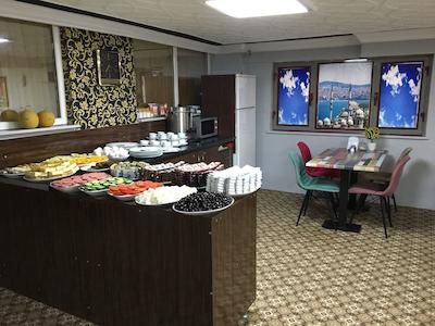 هتل متروپول