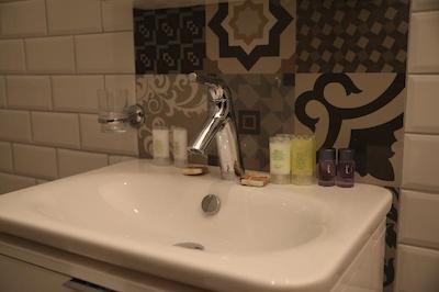 رومرز نیشانتاشی