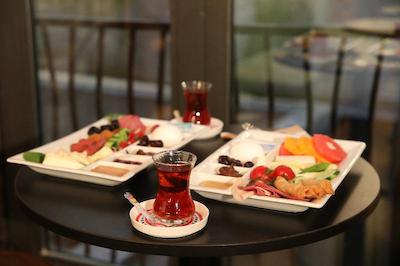 رومرز نیشانتاشی