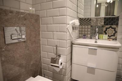 رومرز نیشانتاشی