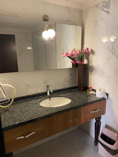 گرند گلد هتل