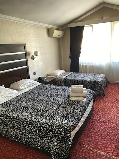 گرند گلد هتل