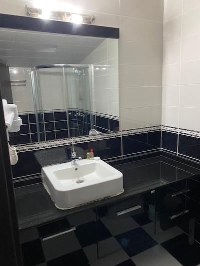 گرند گلد هتل