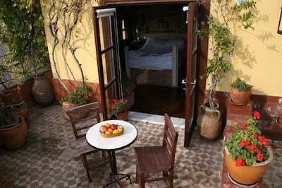 هتل امپرس زو