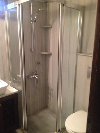 هتل امپرس زو