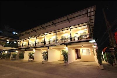 برینگ ۲۶ هتل