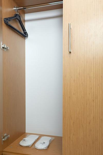 کارتال پالاس تکسیم اسکویر