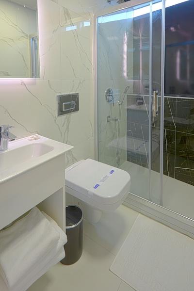 کارتال پالاس تکسیم اسکویر