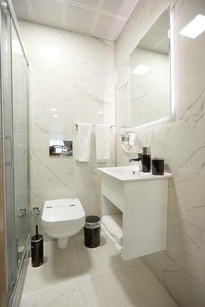 کارتال پالاس تکسیم اسکویر