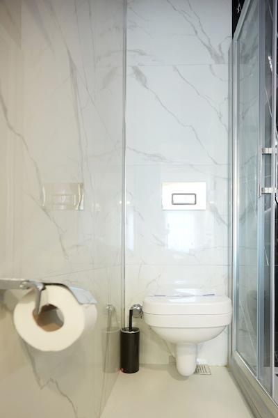 کارتال پالاس تکسیم اسکویر