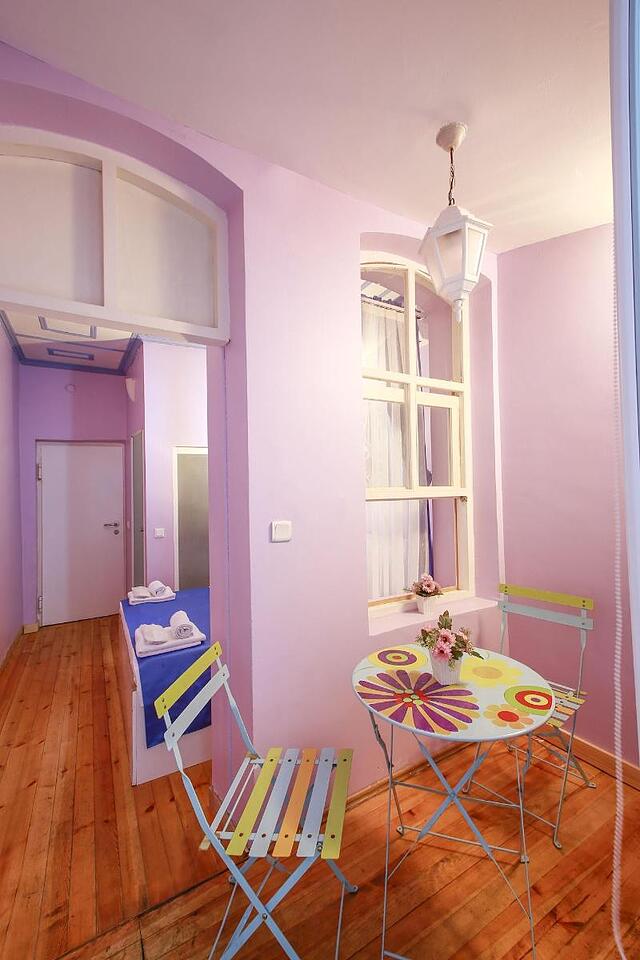 لال این اورتاکوی