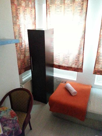 تکسیم هاستل