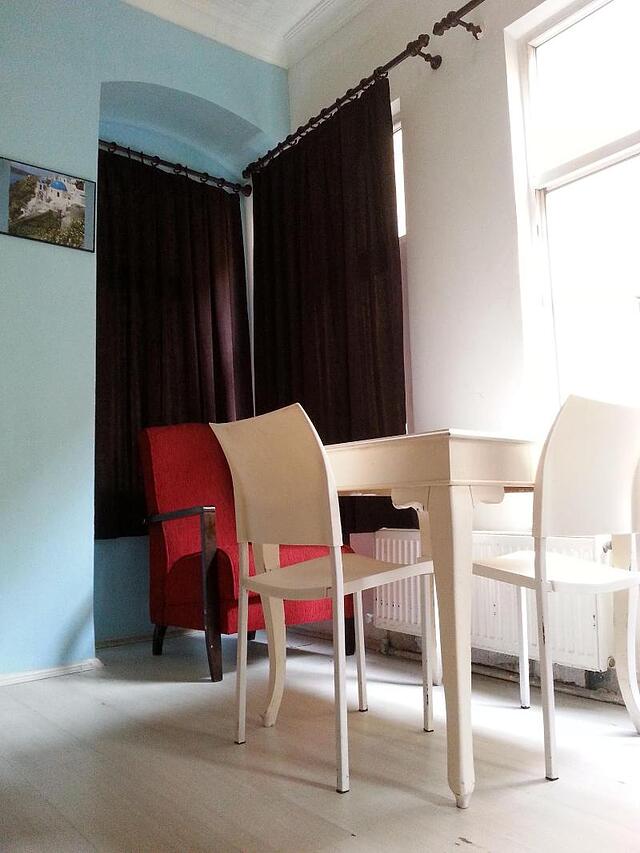 تکسیم هاستل