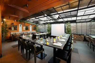 کپیتال سویتز هتل