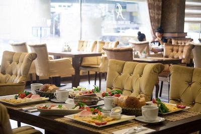 رایز آرون بیزینس هتل مرتر