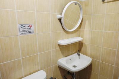 این استیشنز هاستل