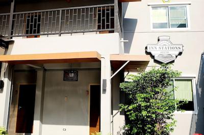 این استیشنز هاستل