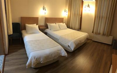 اتامان اس پیر هتل