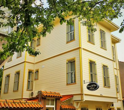 اتامان اس پیر هتل