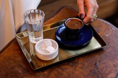 نامبر ۱۱ هتل آپارتمنتز