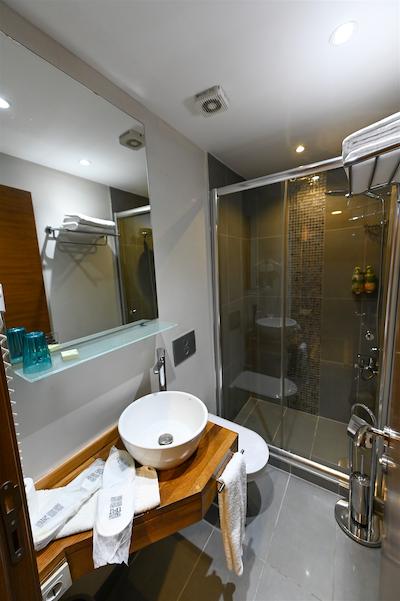 نامبر ۱۱ هتل آپارتمنتز