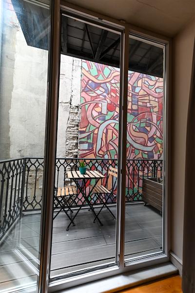 نامبر ۱۱ هتل آپارتمنتز