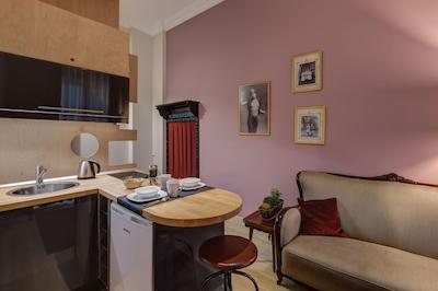 نامبر ۱۱ هتل آپارتمنتز