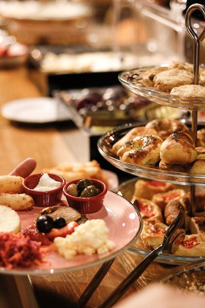 نامبر ۱۱ هتل آپارتمنتز