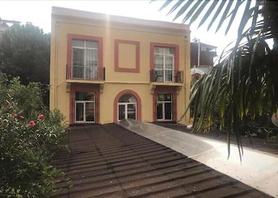 کالکدون هاستل