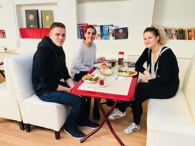 کالکدون هاستل