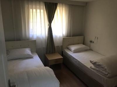 کالکدون هاستل