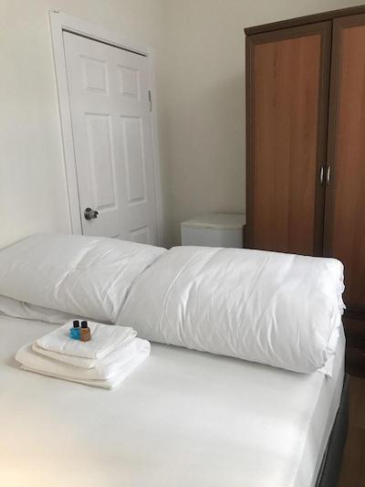 کالکدون هاستل