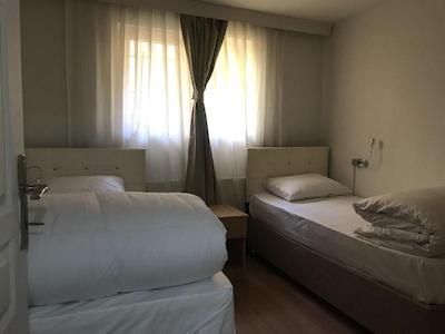 کالکدون هاستل