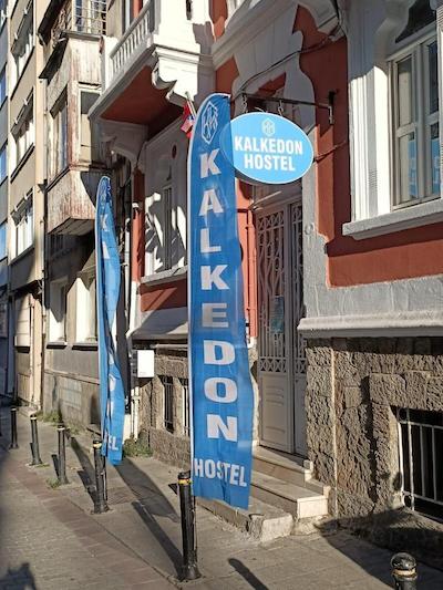 کالکدون هاستل