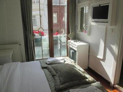 لا پتیت مایسون