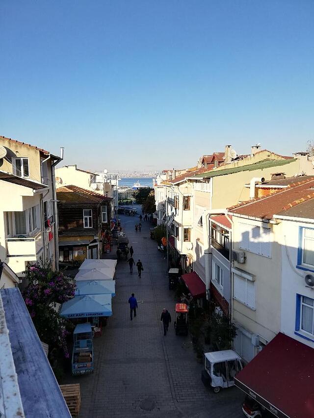 سلانیکلی پانسیون هیبلید