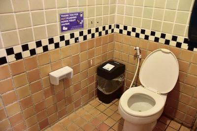 مد مانکی بانگوک هاستل ادالتز اونلی