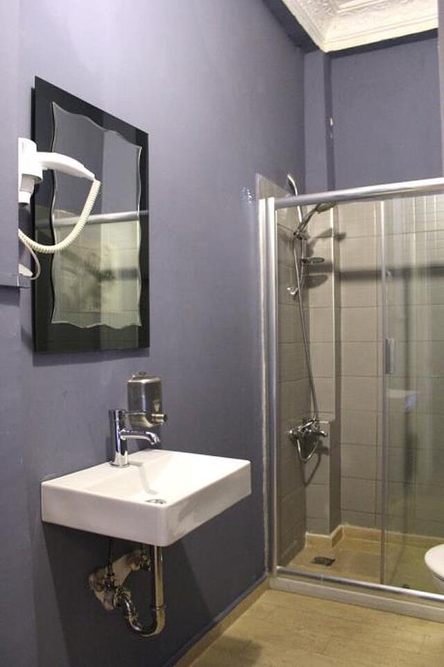 لوکال