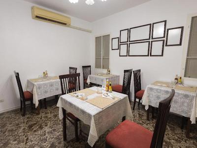 دهاراسوم کلونیال هاوس