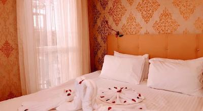 والنوت شل هتل