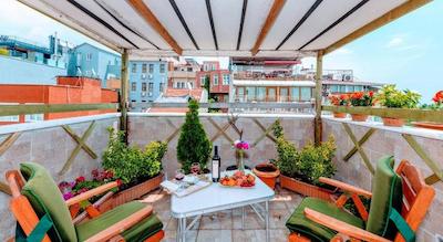 والنوت شل هتل