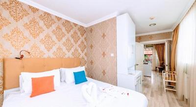 والنوت شل هتل