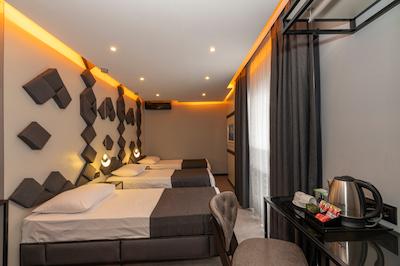 وایت پالاس هتل