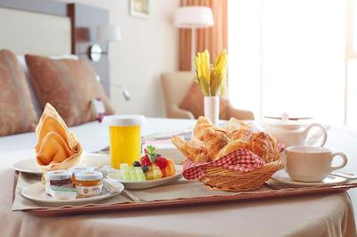 ملینیوم پلازا داون تاون