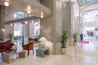 ملینیوم پلازا داون تاون