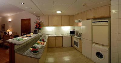 ملینیوم پلازا داون تاون