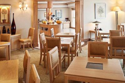 ملینیوم پلازا داون تاون