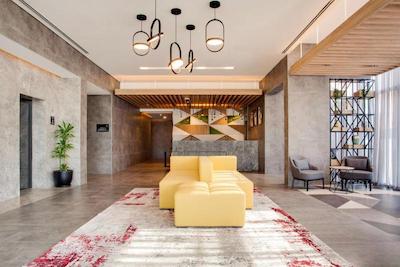 لمون تری هتل ال ال سی